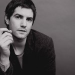Jim-Sturgess-jim-sturgess-22297353-435-326